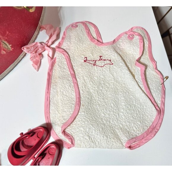 Vintage Doll Clothing Lot With Red Case & Accessories Dresses Bonnets Estate Sal - Picture 7 of 10